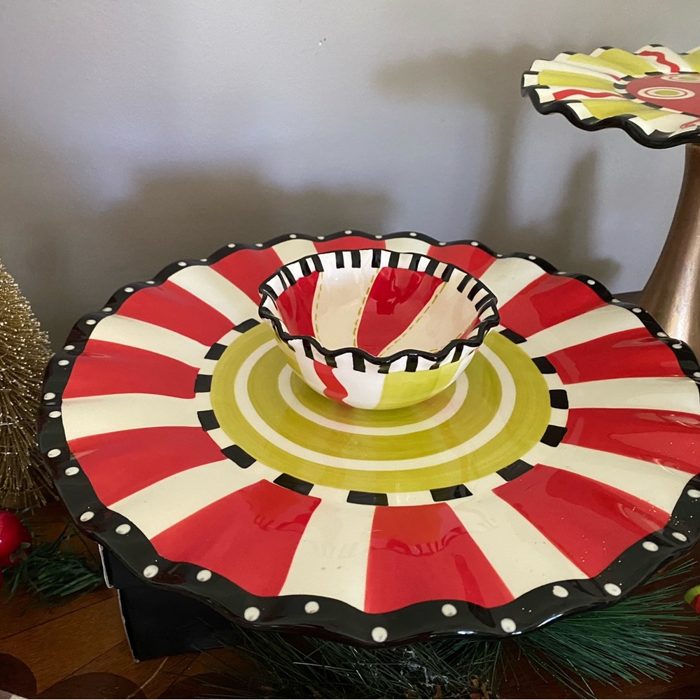 Mud Pie Large serving platter and bowl
